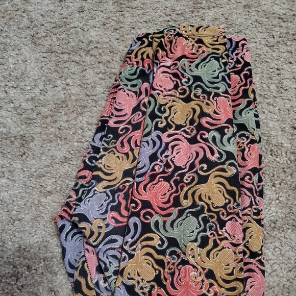 LuLaRoe Pants - Octopus leggings